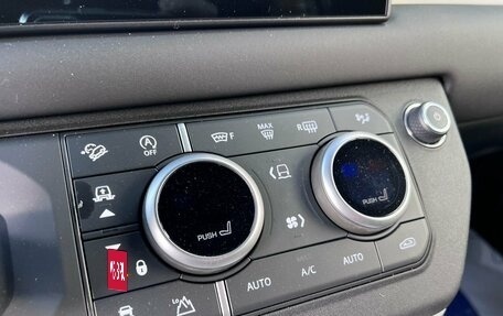 Land Rover Defender II, 2024 год, 13 690 000 рублей, 8 фотография