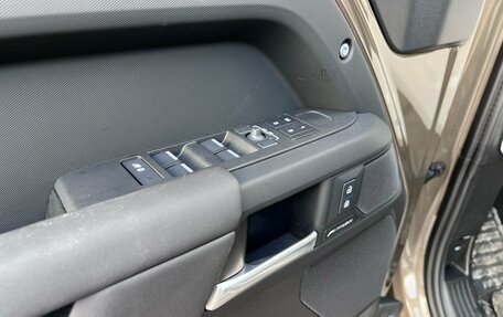 Land Rover Defender II, 2024 год, 13 690 000 рублей, 11 фотография