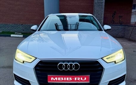 Audi A4, 2018 год, 2 230 000 рублей, 1 фотография