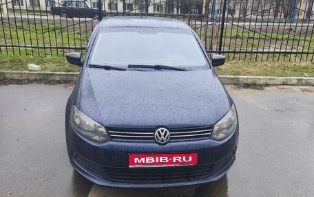 Volkswagen Polo VI (EU Market), 2011 год, 600 000 рублей, 1 фотография