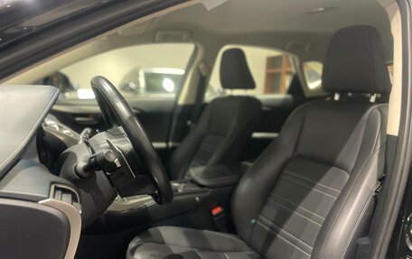 Lexus NX I, 2018 год, 2 875 000 рублей, 8 фотография