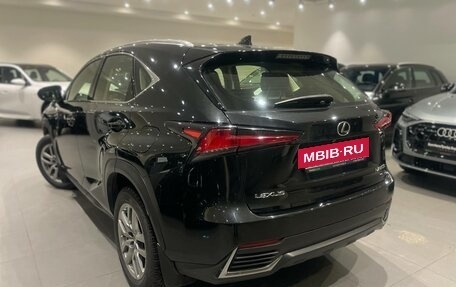 Lexus NX I, 2018 год, 2 875 000 рублей, 4 фотография