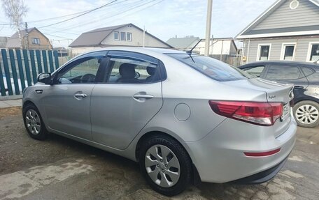 KIA Rio III рестайлинг, 2015 год, 1 090 000 рублей, 4 фотография