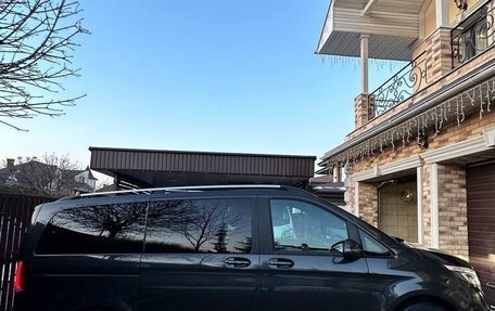 Mercedes-Benz V-Класс, 2020 год, 7 000 000 рублей, 2 фотография