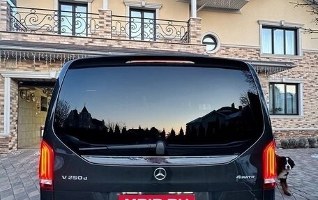 Mercedes-Benz V-Класс, 2020 год, 7 000 000 рублей, 9 фотография