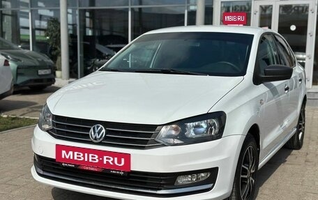 Volkswagen Polo VI (EU Market), 2019 год, 950 000 рублей, 2 фотография