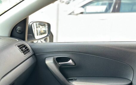 Volkswagen Polo VI (EU Market), 2019 год, 950 000 рублей, 11 фотография