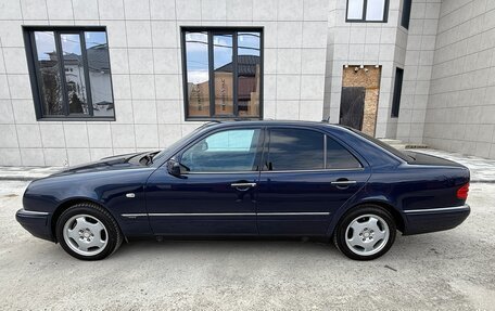 Mercedes-Benz E-Класс, 1999 год, 1 500 000 рублей, 1 фотография