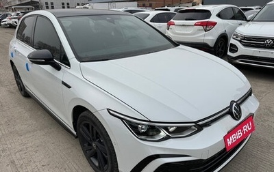 Volkswagen Golf VIII, 2023 год, 1 930 000 рублей, 1 фотография