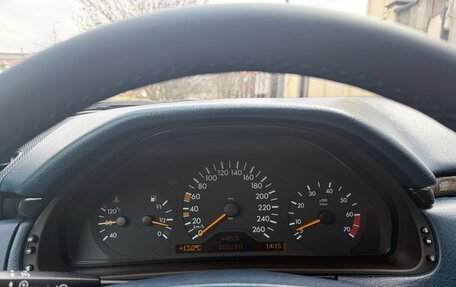 Mercedes-Benz E-Класс, 1999 год, 1 500 000 рублей, 17 фотография