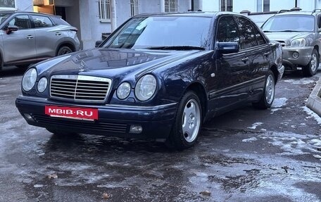 Mercedes-Benz E-Класс, 1999 год, 1 500 000 рублей, 18 фотография