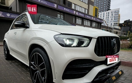 Mercedes-Benz GLE, 2023 год, 11 000 000 рублей, 4 фотография