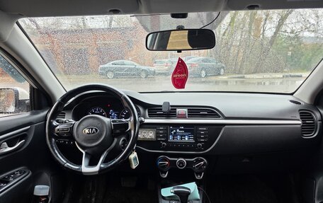 KIA Rio IV, 2018 год, 1 700 000 рублей, 10 фотография