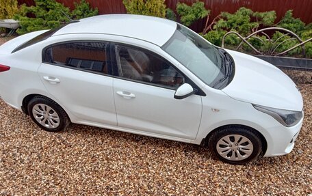 KIA Rio IV, 2019 год, 1 650 000 рублей, 4 фотография