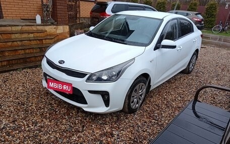 KIA Rio IV, 2019 год, 1 650 000 рублей, 2 фотография