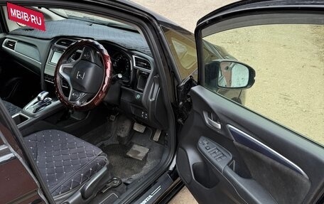 Honda Shuttle II, 2015 год, 1 050 000 рублей, 5 фотография