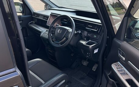 Honda Stepwgn IV, 2020 год, 2 950 000 рублей, 16 фотография