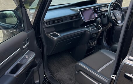 Honda Stepwgn IV, 2020 год, 2 950 000 рублей, 18 фотография