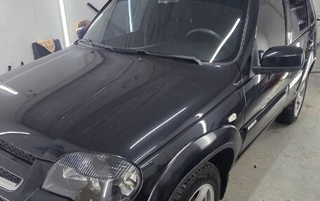 Chevrolet Niva I рестайлинг, 2018 год, 750 000 рублей, 6 фотография