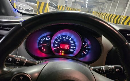 KIA Soul II рестайлинг, 2014 год, 1 200 000 рублей, 8 фотография