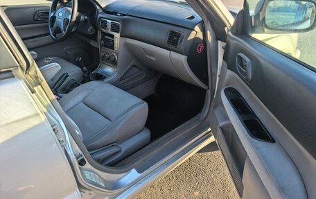 Subaru Forester, 2004 год, 550 000 рублей, 11 фотография