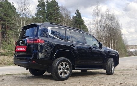 Toyota Land Cruiser, 2023 год, 10 200 000 рублей, 7 фотография