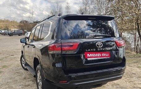 Toyota Land Cruiser, 2023 год, 10 200 000 рублей, 8 фотография