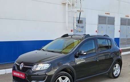 Renault Sandero II рестайлинг, 2017 год, 950 000 рублей, 1 фотография