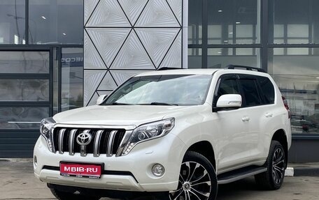 Toyota Land Cruiser Prado 150 рестайлинг 2, 2016 год, 4 299 000 рублей, 1 фотография