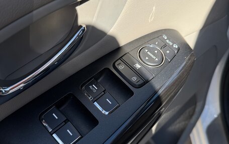 KIA Carnival III, 2019 год, 2 480 000 рублей, 10 фотография