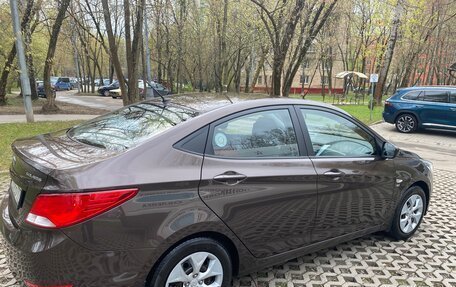 Hyundai Solaris II рестайлинг, 2015 год, 980 000 рублей, 4 фотография