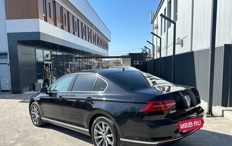 Volkswagen Passat B8 рестайлинг, 2018 год, 2 700 000 рублей, 13 фотография