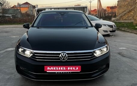 Volkswagen Passat B8 рестайлинг, 2018 год, 2 700 000 рублей, 18 фотография