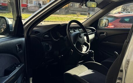 Mitsubishi Outlander III рестайлинг 3, 2003 год, 400 000 рублей, 2 фотография