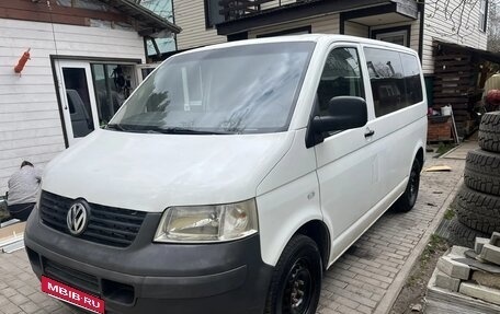 Volkswagen Transporter T5 рестайлинг, 2003 год, 830 000 рублей, 2 фотография