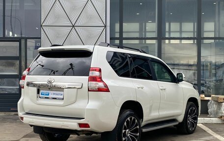 Toyota Land Cruiser Prado 150 рестайлинг 2, 2016 год, 4 299 000 рублей, 5 фотография