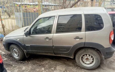 Chevrolet Niva I рестайлинг, 2017 год, 635 000 рублей, 4 фотография