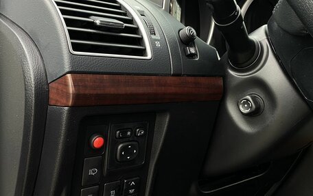 Toyota Land Cruiser Prado 150 рестайлинг 2, 2016 год, 4 299 000 рублей, 23 фотография