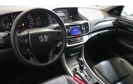 Honda Accord IX рестайлинг, 2013 год, 1 616 000 рублей, 6 фотография