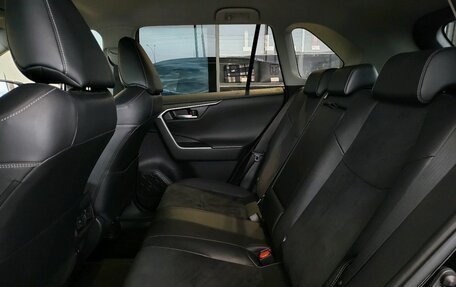 Toyota RAV4, 2020 год, 3 589 000 рублей, 12 фотография