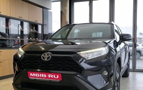 Toyota RAV4, 2020 год, 3 589 000 рублей, 3 фотография