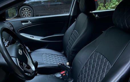 Hyundai Solaris II рестайлинг, 2012 год, 690 000 рублей, 6 фотография