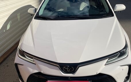 Toyota Corolla, 2021 год, 2 100 000 рублей, 1 фотография