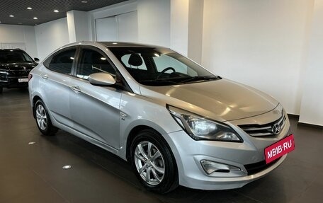 Hyundai Solaris II рестайлинг, 2016 год, 1 050 000 рублей, 1 фотография
