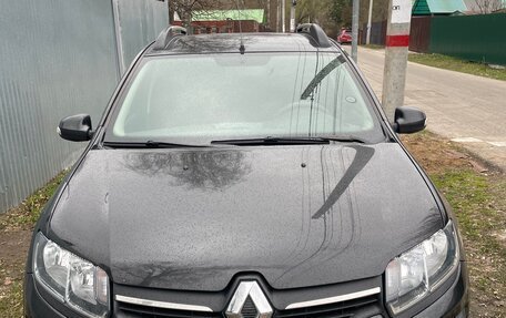 Renault Sandero II рестайлинг, 2015 год, 850 000 рублей, 1 фотография