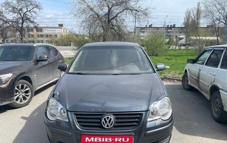 Volkswagen Polo IV рестайлинг, 2006 год, 220 000 рублей, 1 фотография