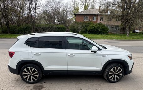 Volkswagen Taos, 2023 год, 2 850 000 рублей, 2 фотография