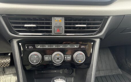 Volkswagen Taos, 2023 год, 2 850 000 рублей, 13 фотография