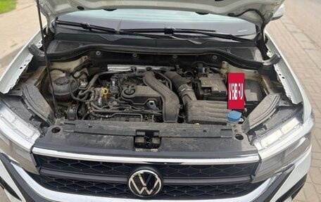 Volkswagen Taos, 2023 год, 2 850 000 рублей, 20 фотография