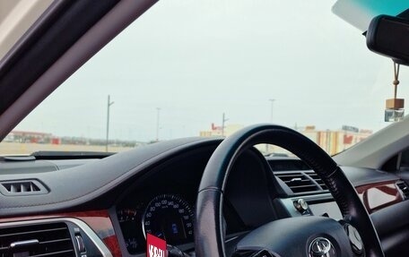 Toyota Camry, 2013 год, 1 700 000 рублей, 6 фотография